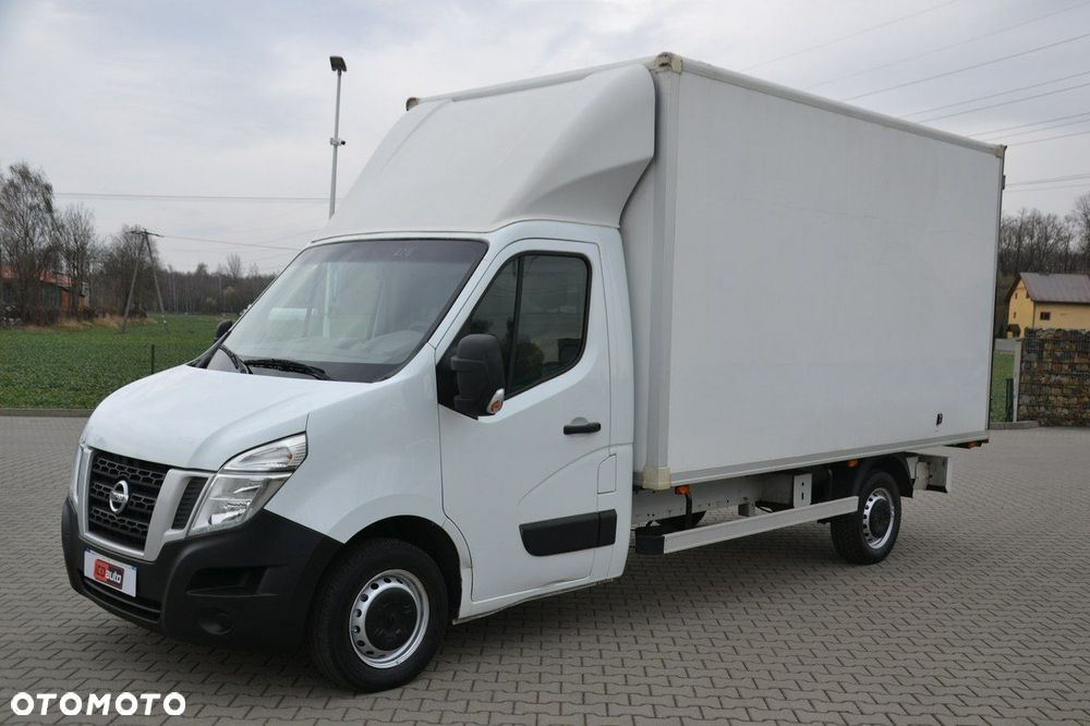 Nissan NV 400 - 3