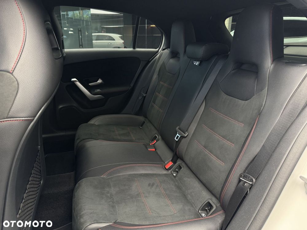 Mercedes-Benz Klasa A 250 E AMG Line 8G-DCT - 15