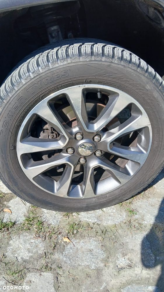 Jeep Grand Cherokee - 17