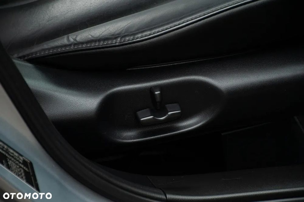 Mazda CX-7 2.2 CD Exclusive - 40