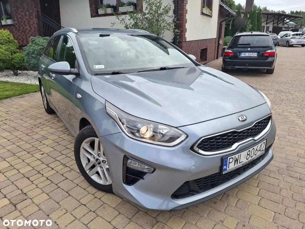 Kia Ceed 1.6 CRDi mHEV M - 1