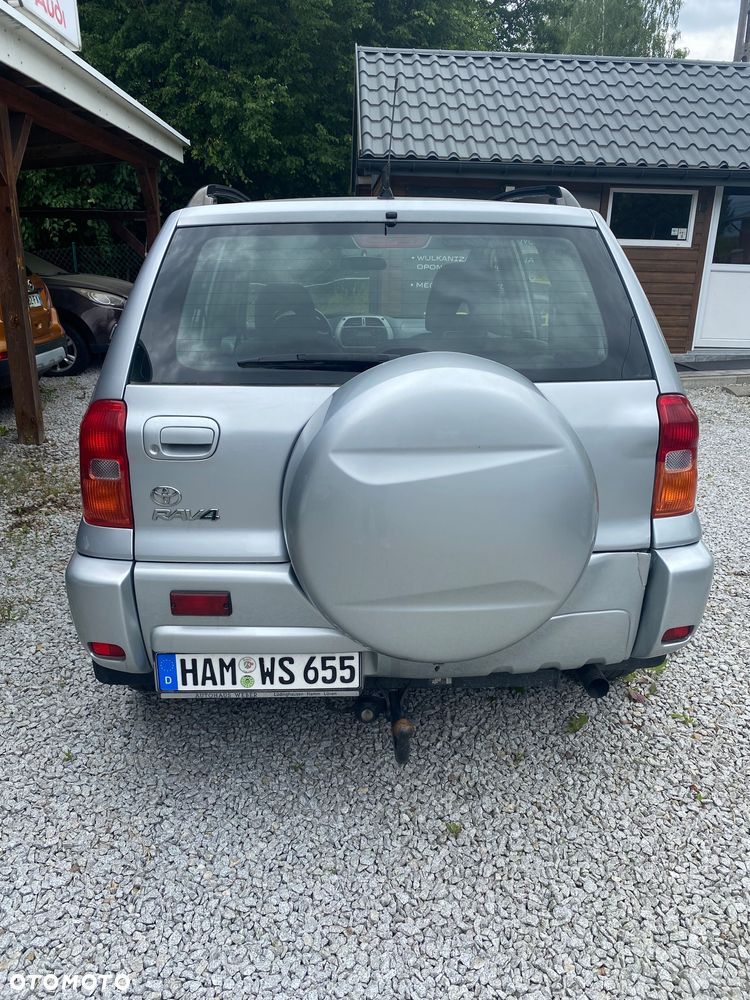 Toyota RAV4 2.0 D-4D 4x4 - 6