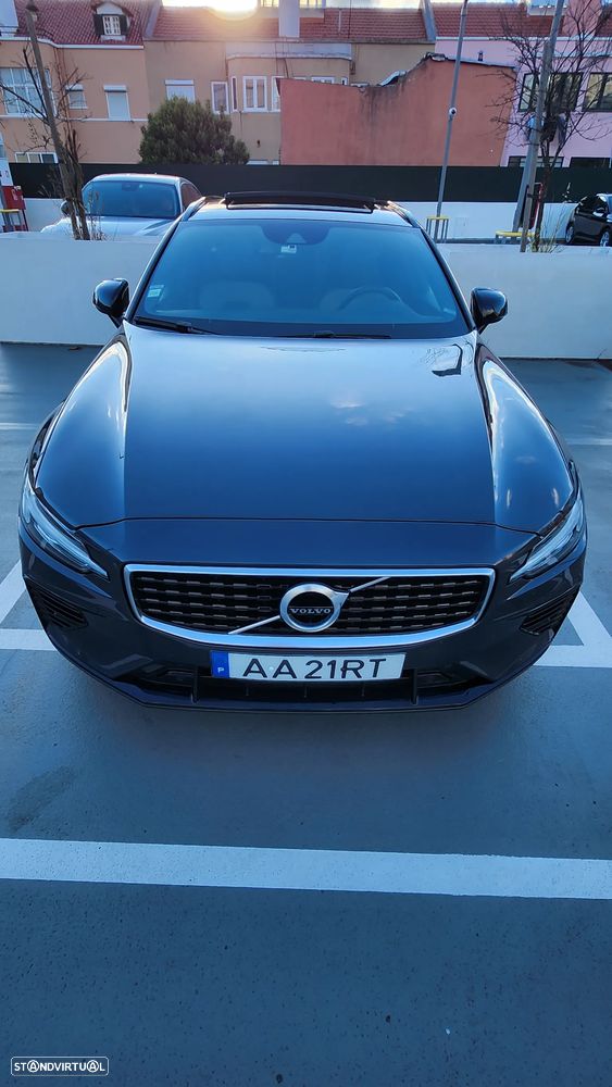 Volvo V60 2.0 T8 AWD TE R-Design - 4