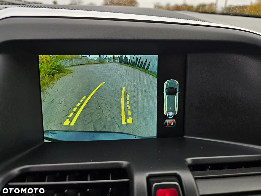 Volvo XC 60 D4 Geartronic Summum - 28