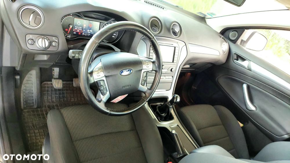 Ford Mondeo 2.0 Titanium X - 11