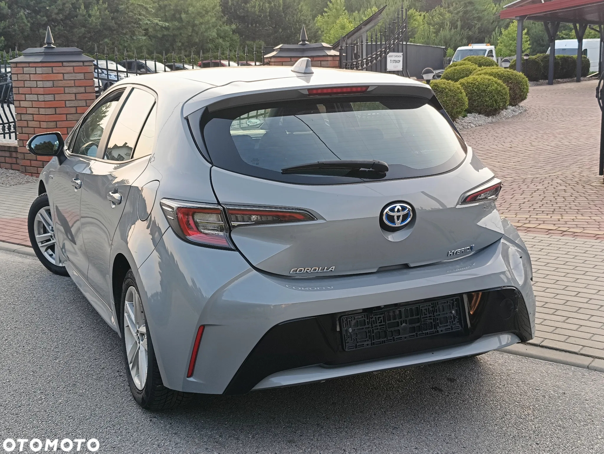 Toyota Corolla - 5