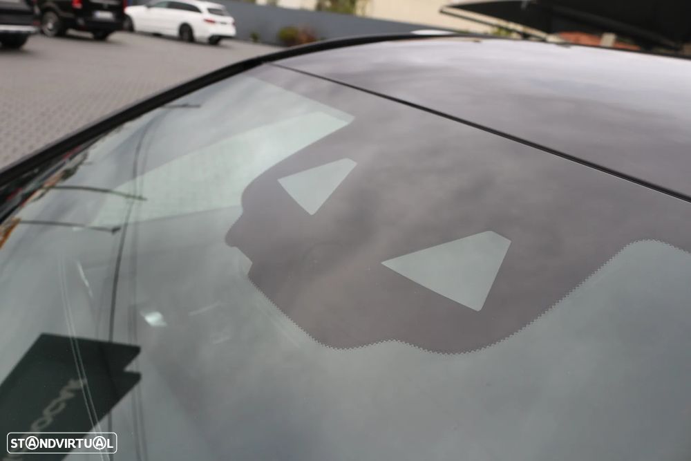 Mercedes-Benz A 250 e 8G-DCT AMG Line - 11