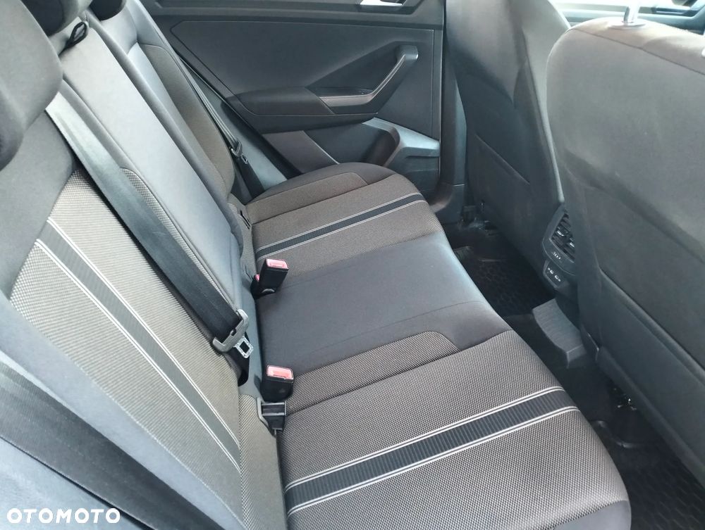 Volkswagen T-Roc 1.0 TSI Advance - 17
