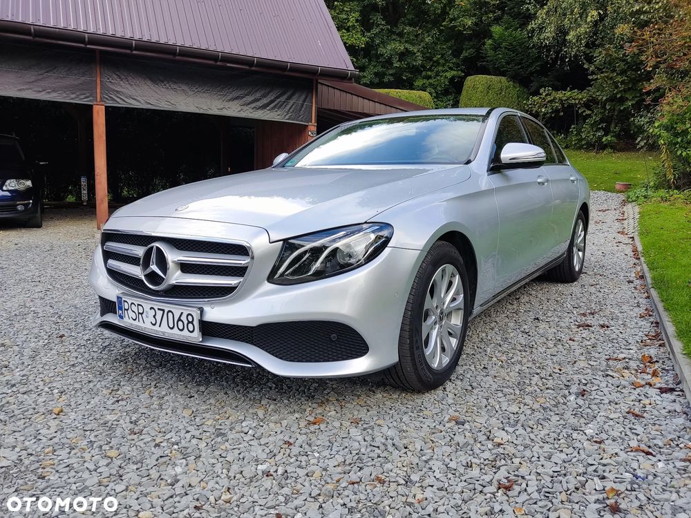 Mercedes-Benz Klasa E 220 d 9G-TRONIC - 1