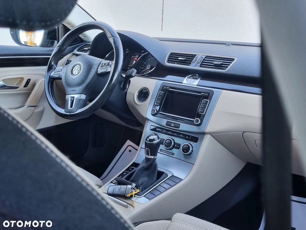 Volkswagen CC 2.0 TDI BlueMotion Technology - 8