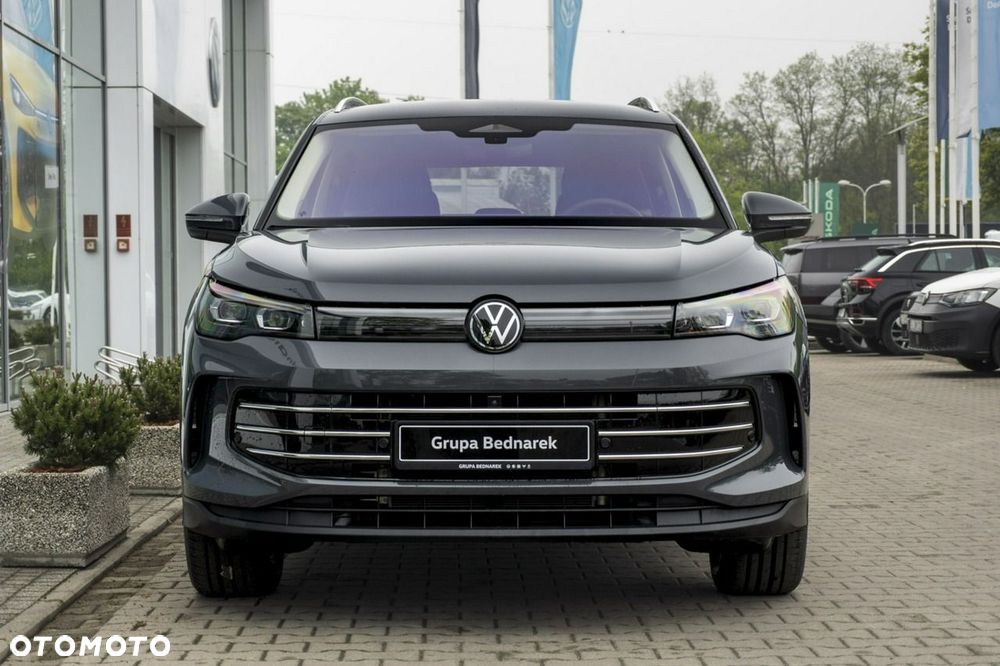 Volkswagen Tiguan - 5