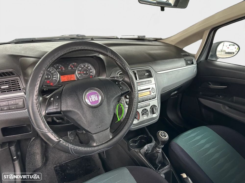 Fiat Punto - 8