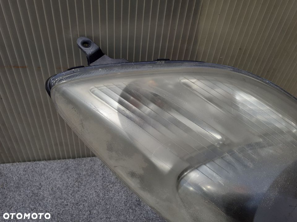 LAMPA PRZÓD PRZEDNIA PRAWA TOYOTA YARIS II ORYGINAŁ WYSYŁKA! - 3