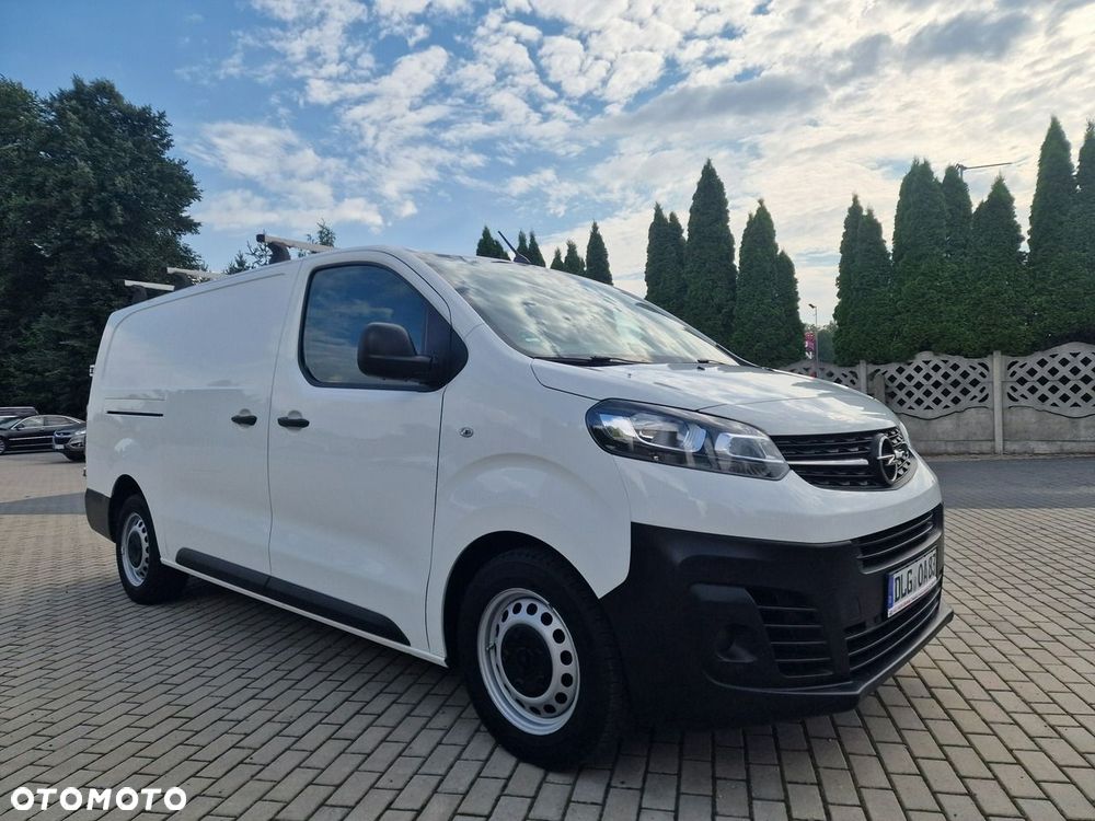 Opel Vivaro - 11