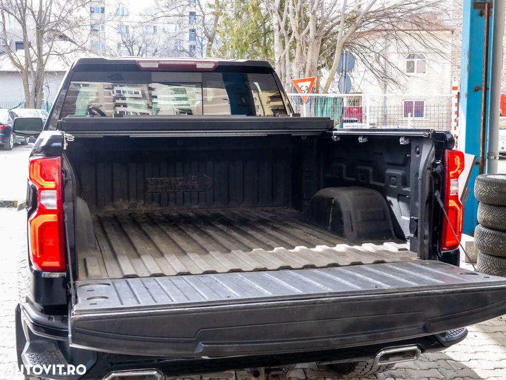 Chevrolet Silverado - 39