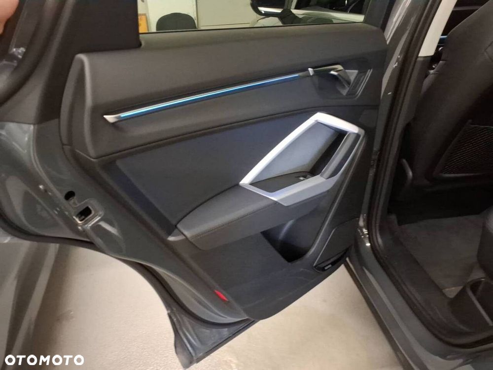 Audi Q3 Sportback - 24