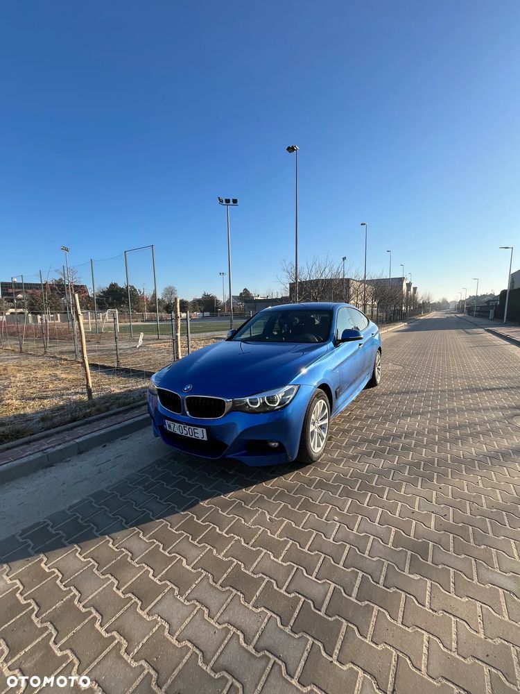 BMW 3GT 320i xDrive M Sport - 2