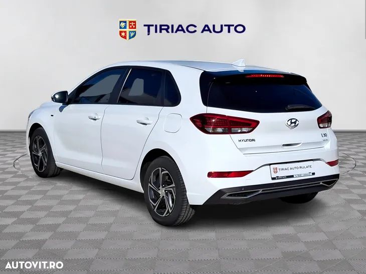 Hyundai i30 1.6 CRDI 48V-Hybrid DCT Prime - 3