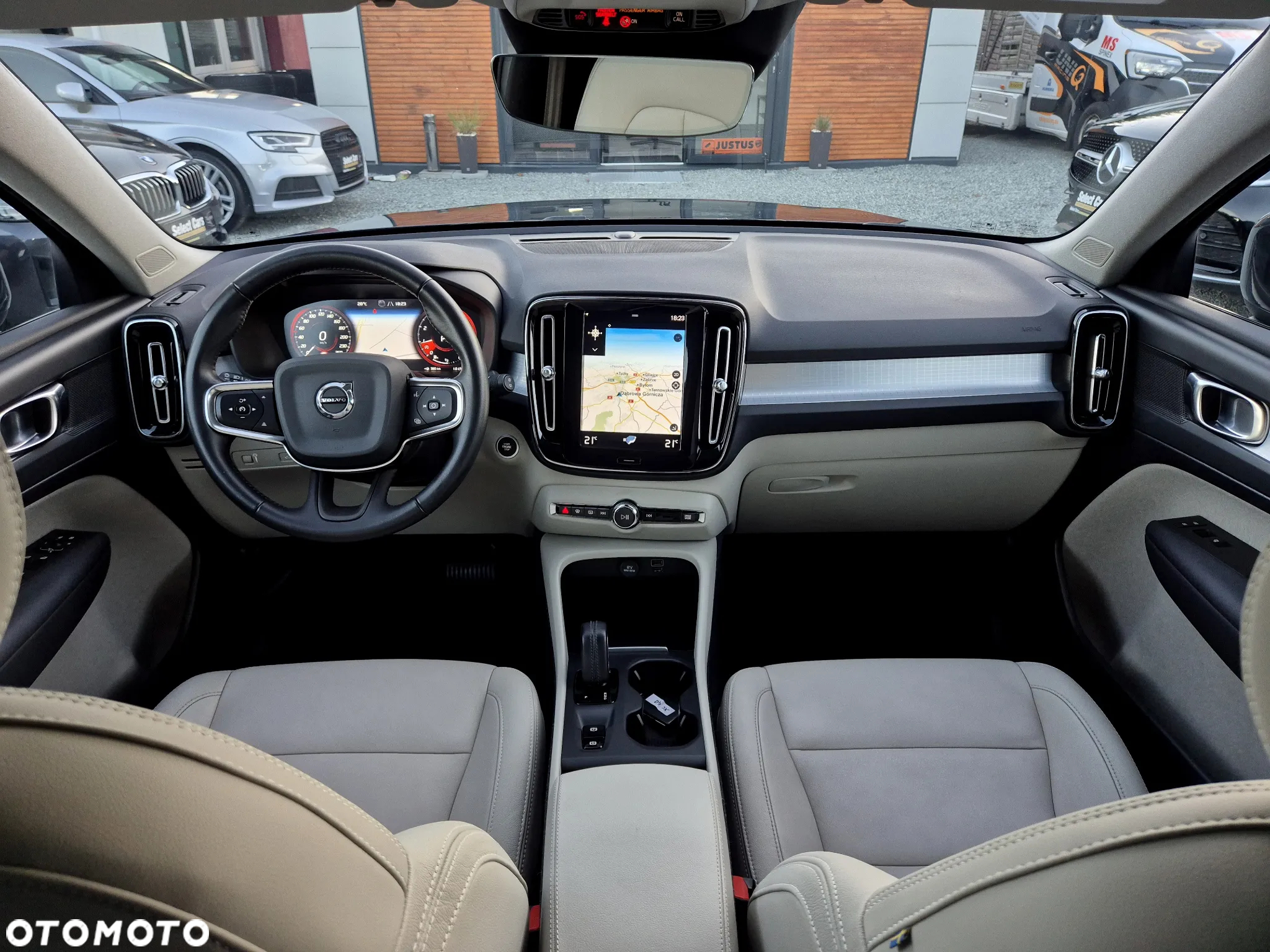 Volvo XC 40 - 6