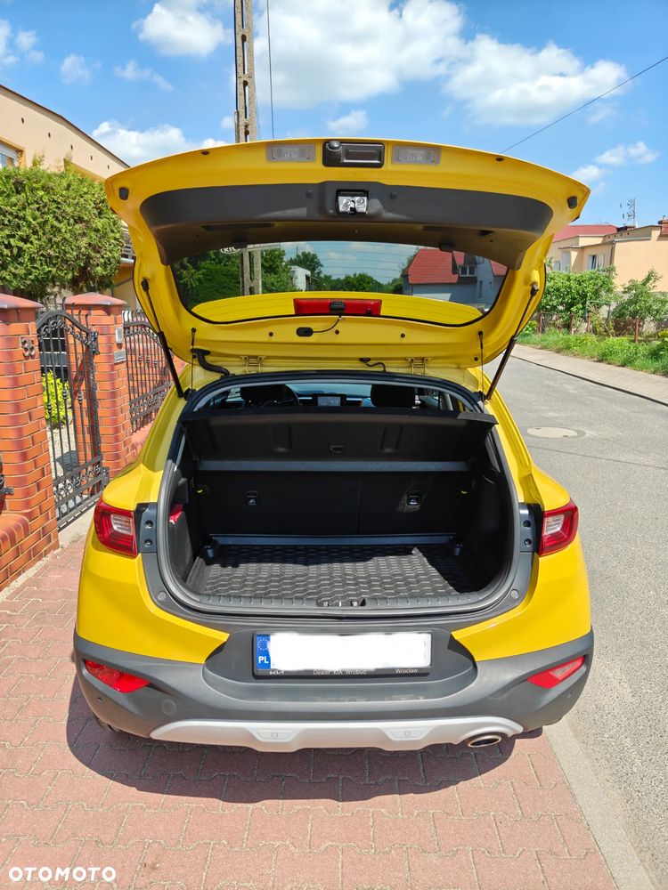 Kia Stonic 1.4 L - 6