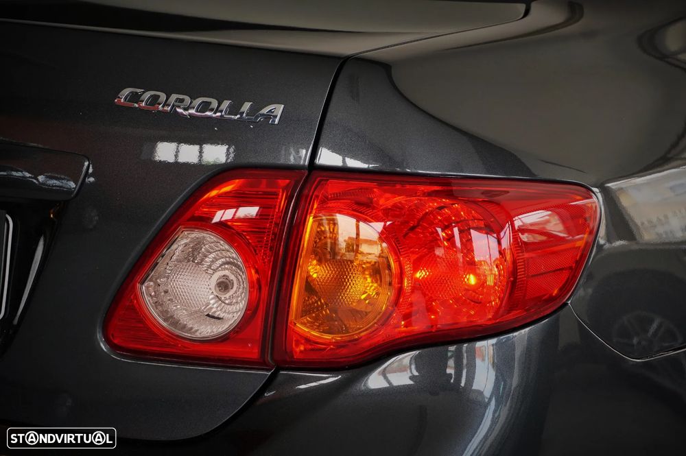 Toyota Corolla 1.4 D-4D PM - 27