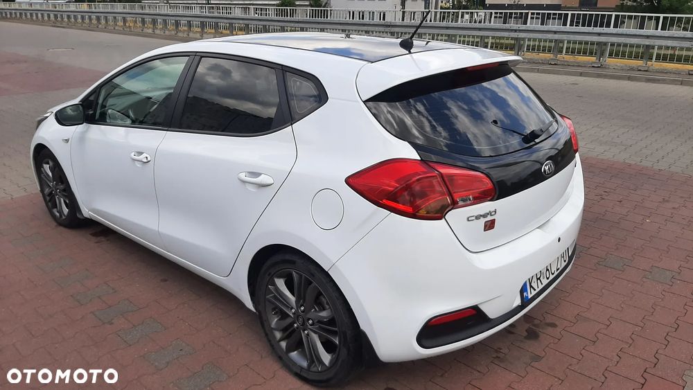Kia Ceed 1.4 CRDi M - 3