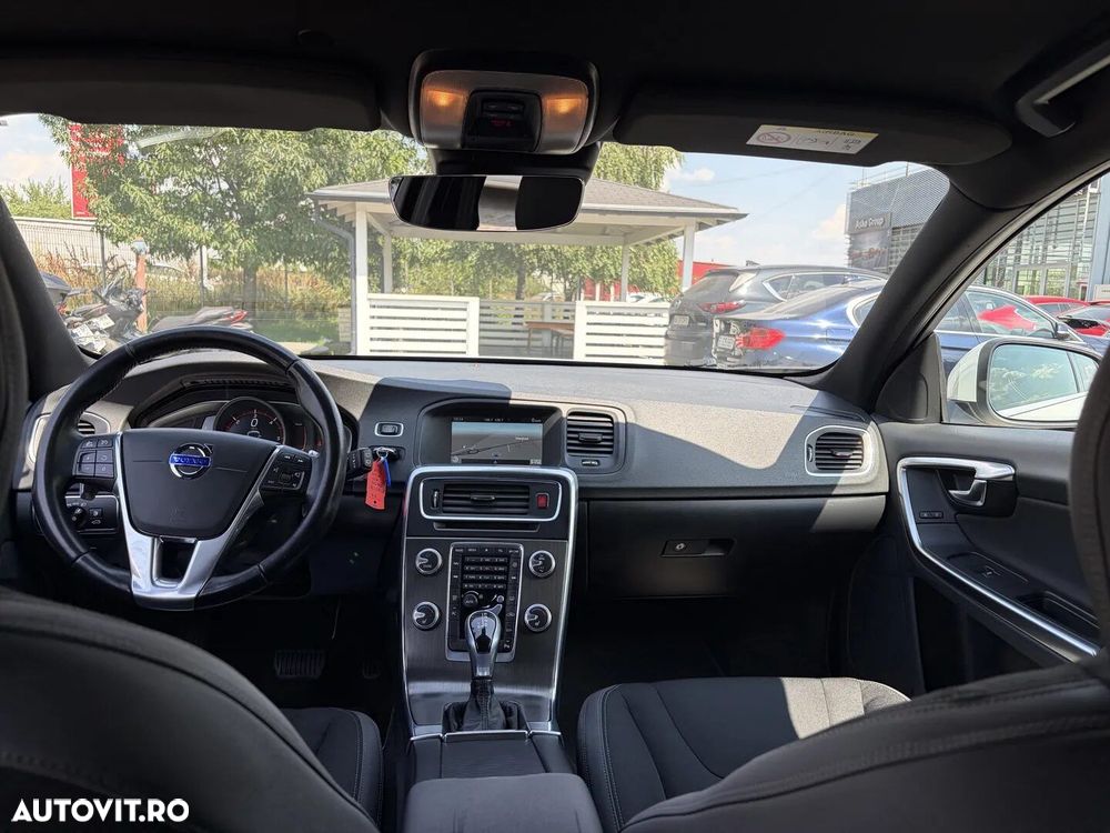 Volvo V60 - 15