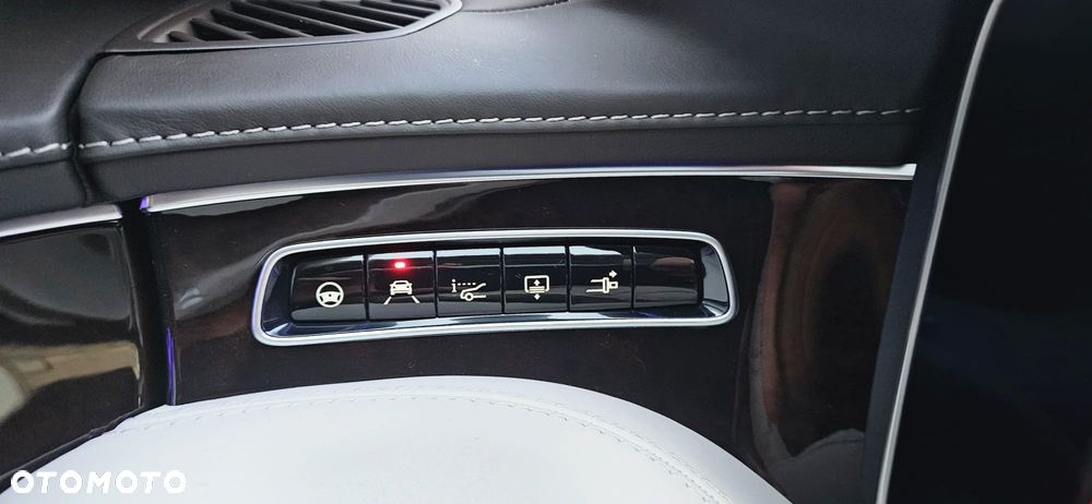 Mercedes-Benz Klasa S 560 4-Matic 9G-TRONIC - 15