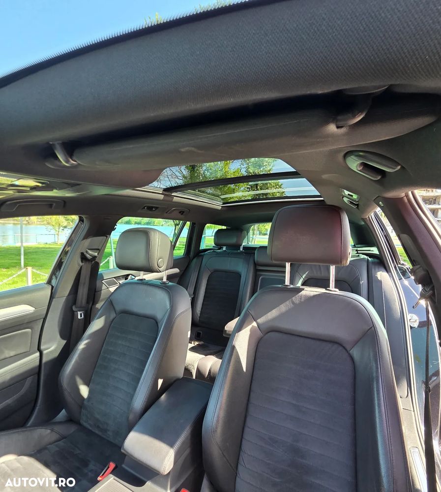 Volkswagen Passat - 8