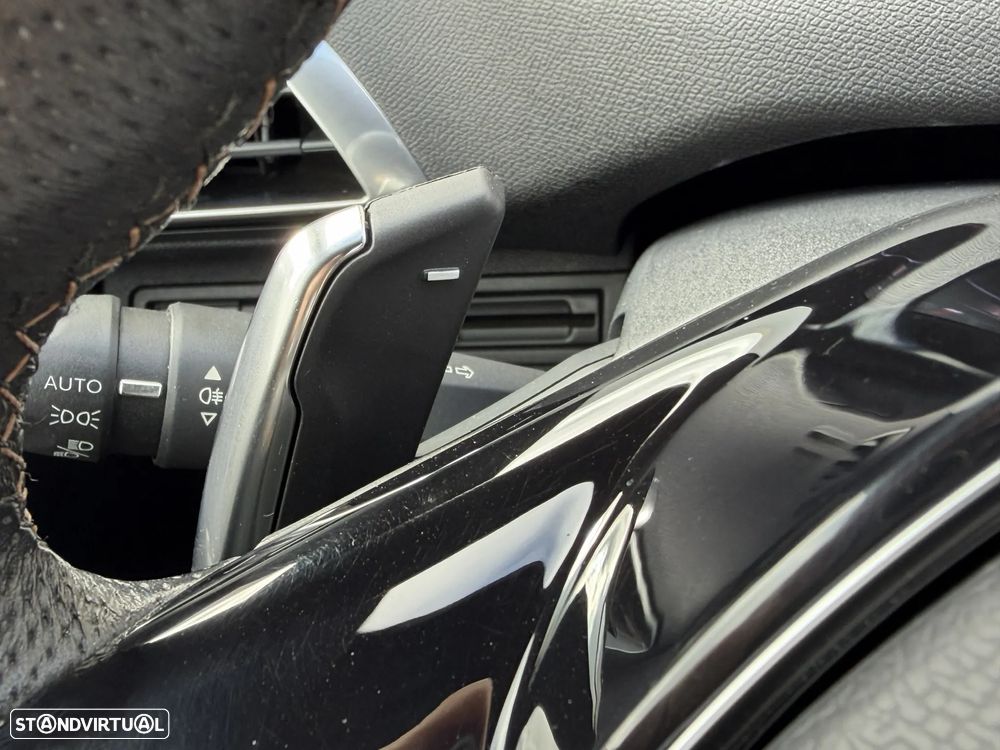 Peugeot 5008 2.0 BlueHDi GT EAT8 - 34