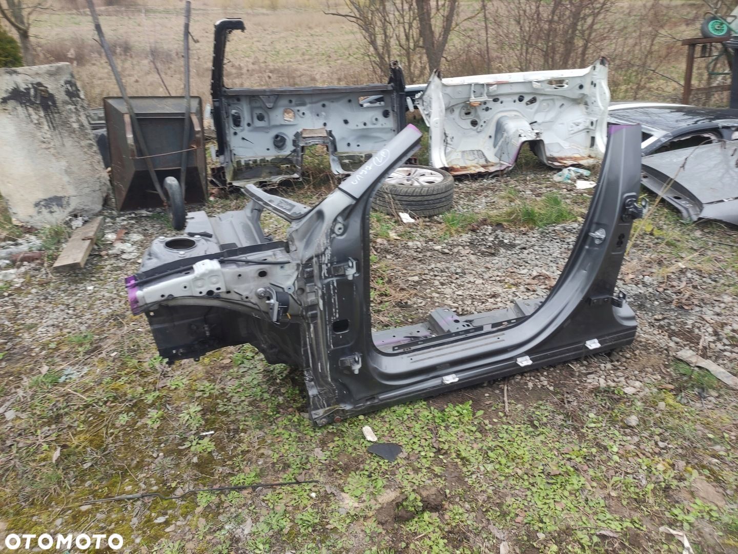 MERCEDES A-KLASA W177 SŁUPEK LEWY PRZEDNI ĆWIARTKA LEWA PRÓG - 1