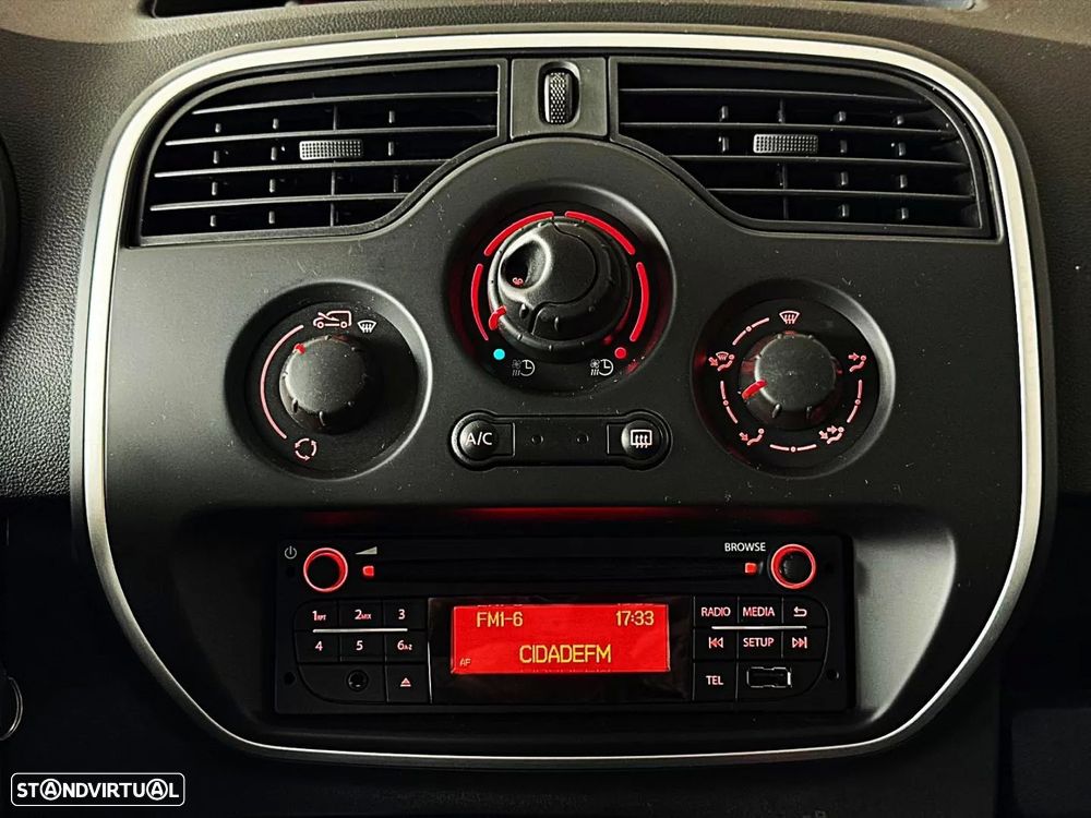 Renault kangoo grand confort  100% electric - 28