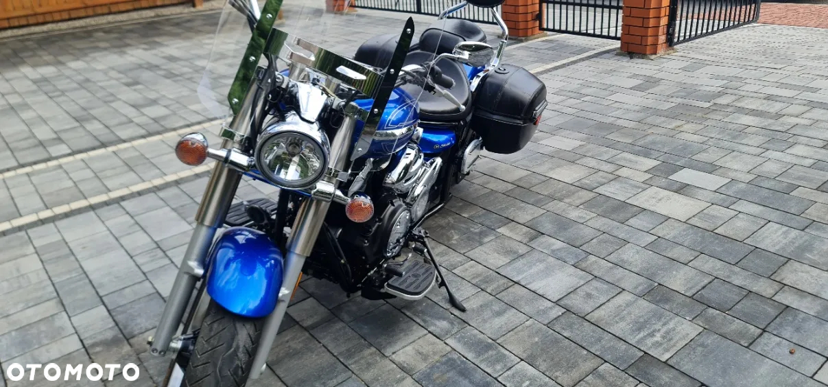 Yamaha XVS - 6