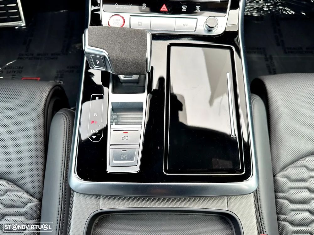 Audi RS Q8 4.0 TFSI quattro Tiptronic - 22