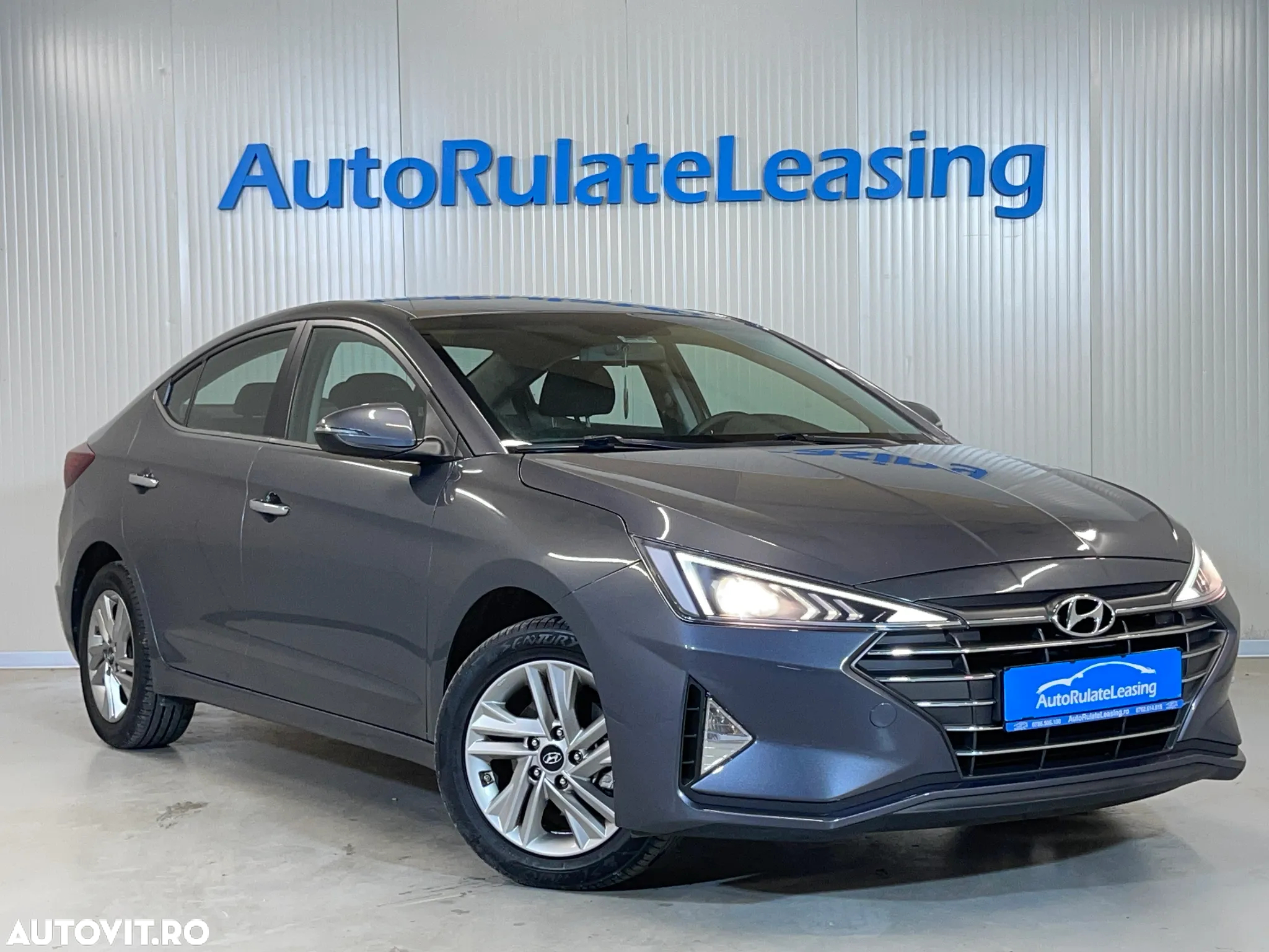 Hyundai Elantra 1.6 MPi Comfort - 2