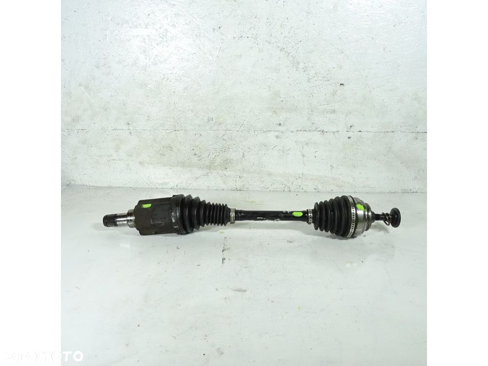 BMW 7 F01 F02 4.4 V8 PÓŁOŚ LEWA PRZÓD - 1