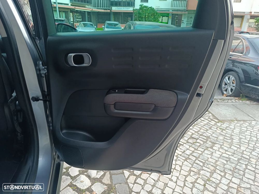 Citroën C3 Aircross PureTech 130 Stop & Start EAT6 OPF SHINE - 34