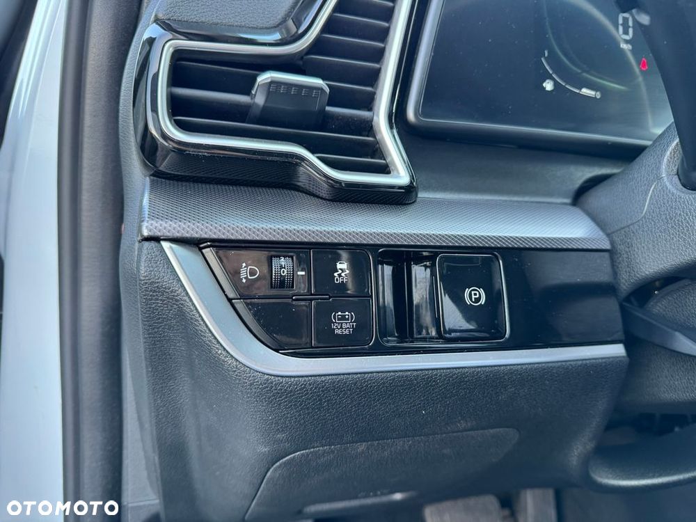 Kia Sportage 1.6 T-GDI HEV L 2WD - 18