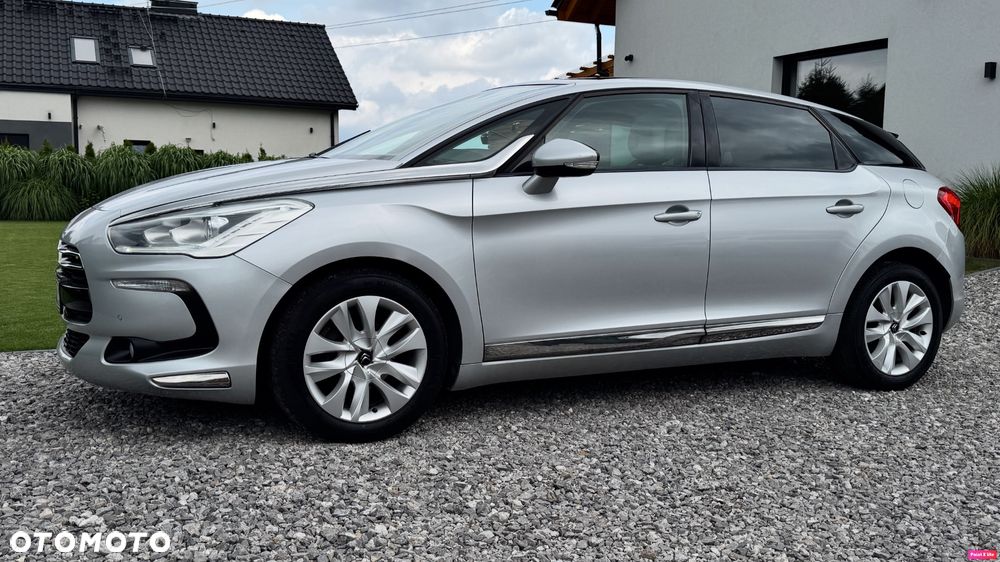 Citroën DS5 1.6 BlueHDi SoChic - 4