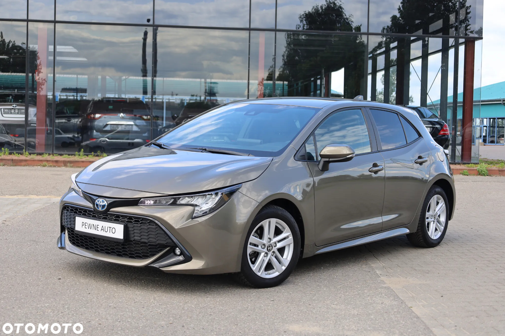 Toyota Corolla 1.8 Hybrid - 4