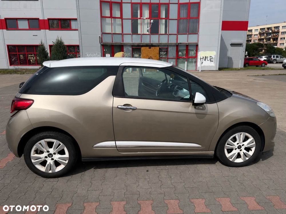 Citroën DS3 1.6 VTi SoChic - 2