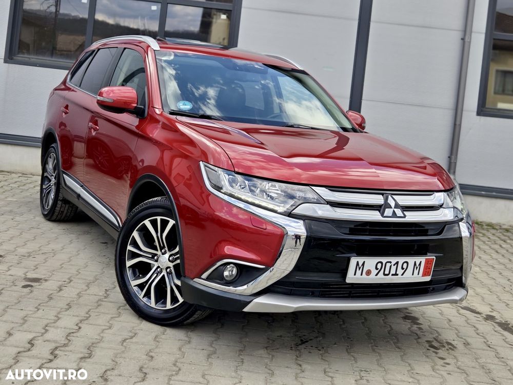 Mitsubishi Outlander 2.2 DI-D 4WD Automatik Diamant Edition+ - 3