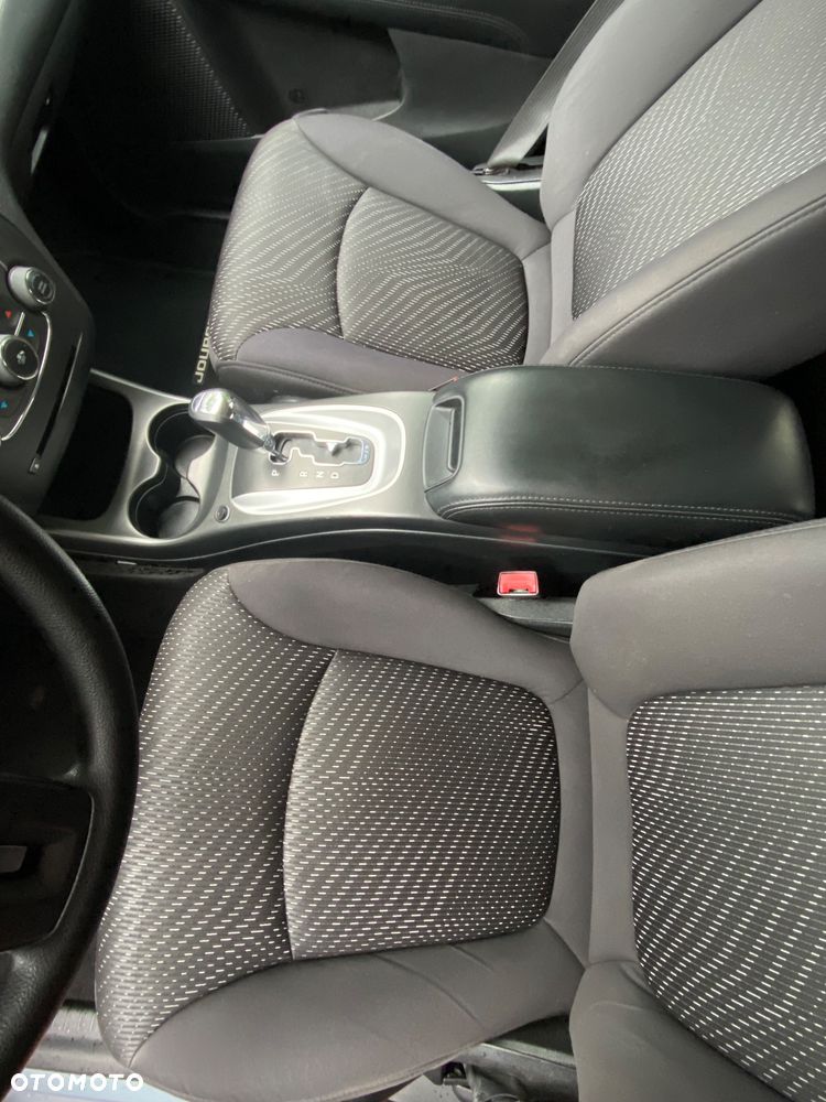 Dodge Journey - 4