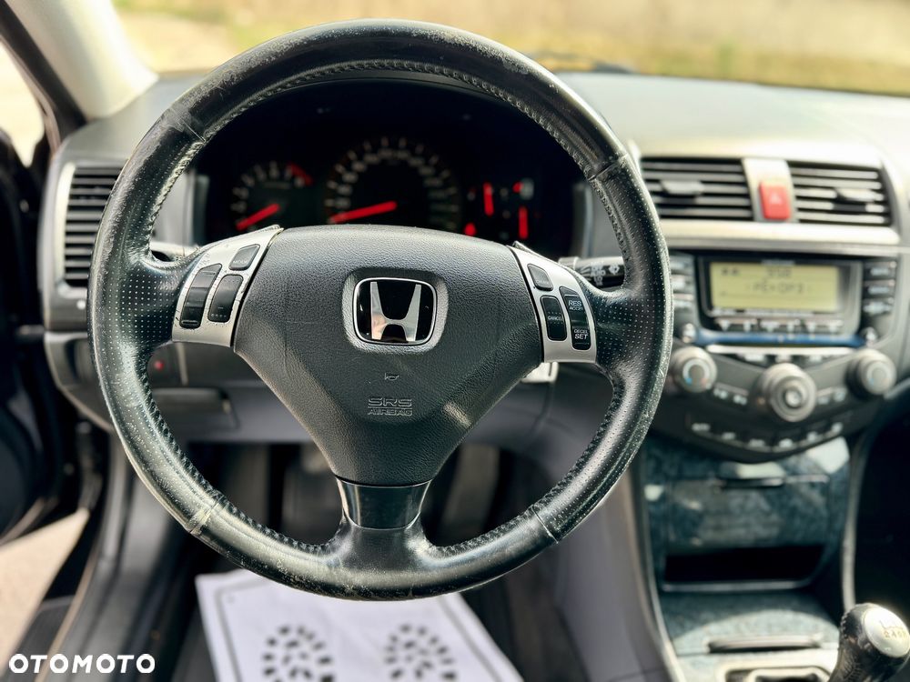 Honda Accord 2.4 Executive - 23