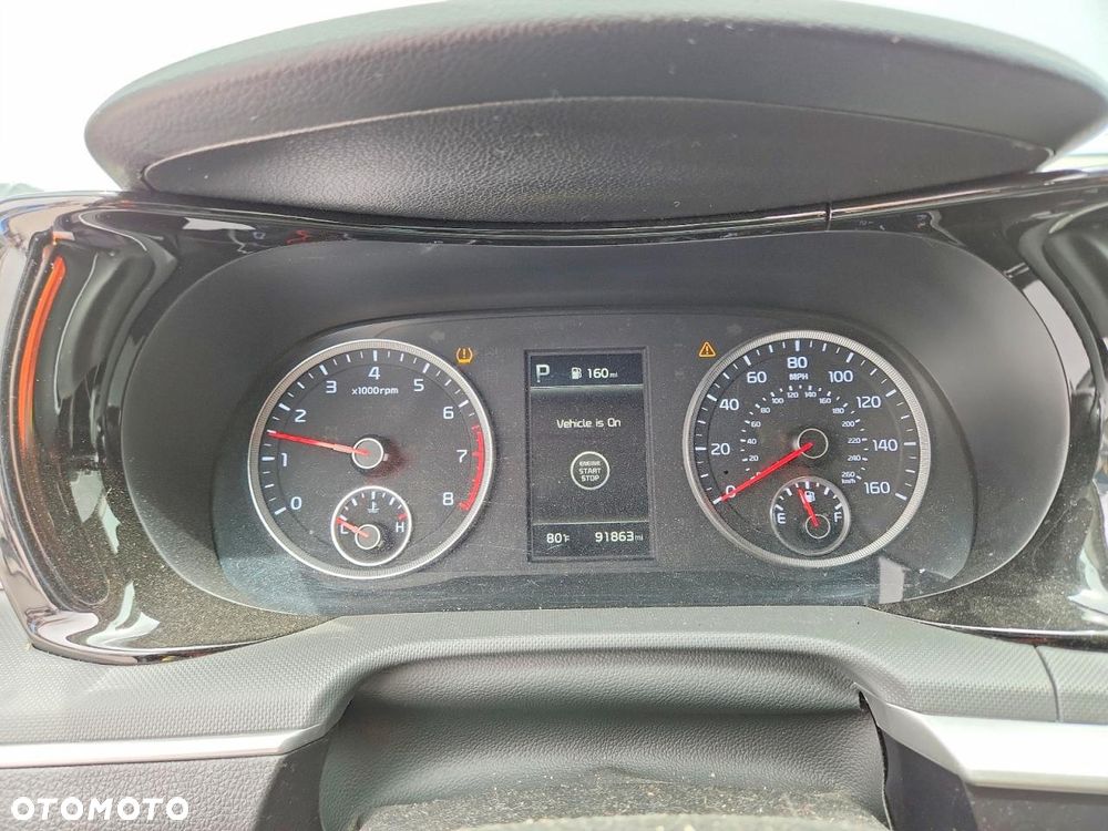 Kia K5 - 10