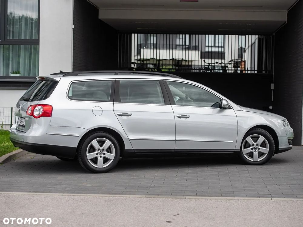 Volkswagen Passat - 14
