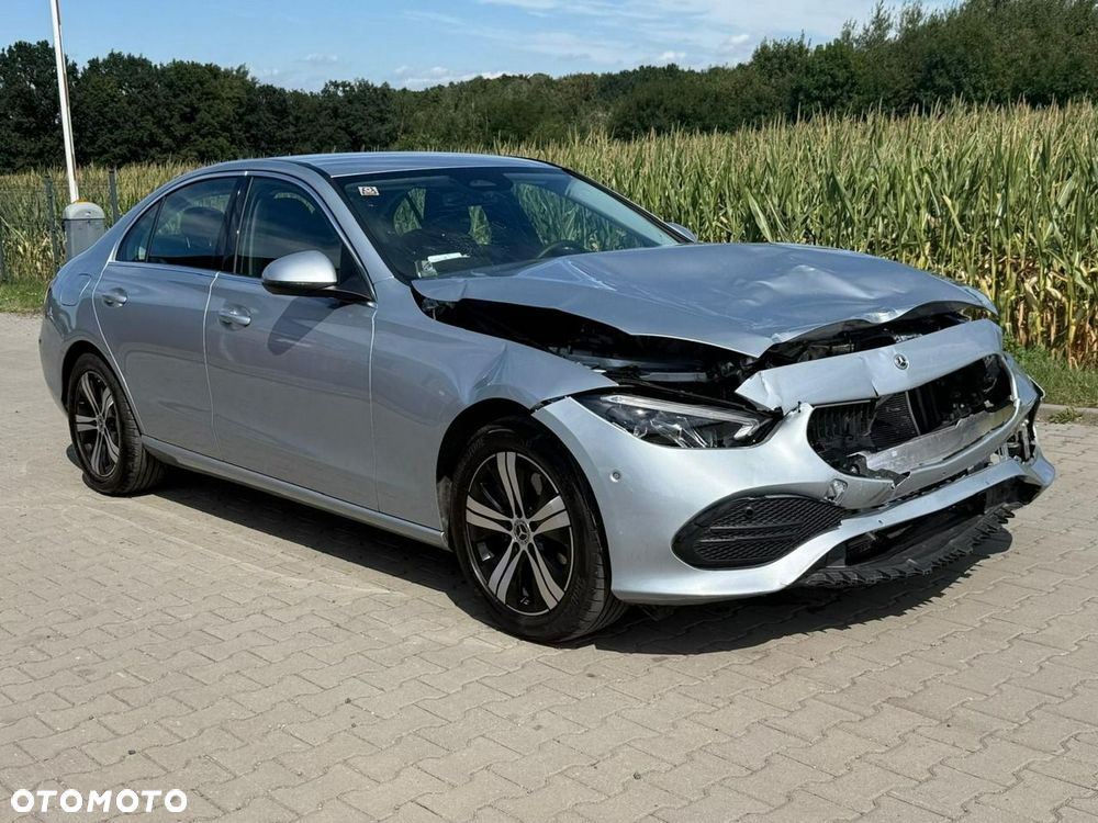 Mercedes-Benz Klasa C 200 mHEV 4-Matic Avantgarde - 7