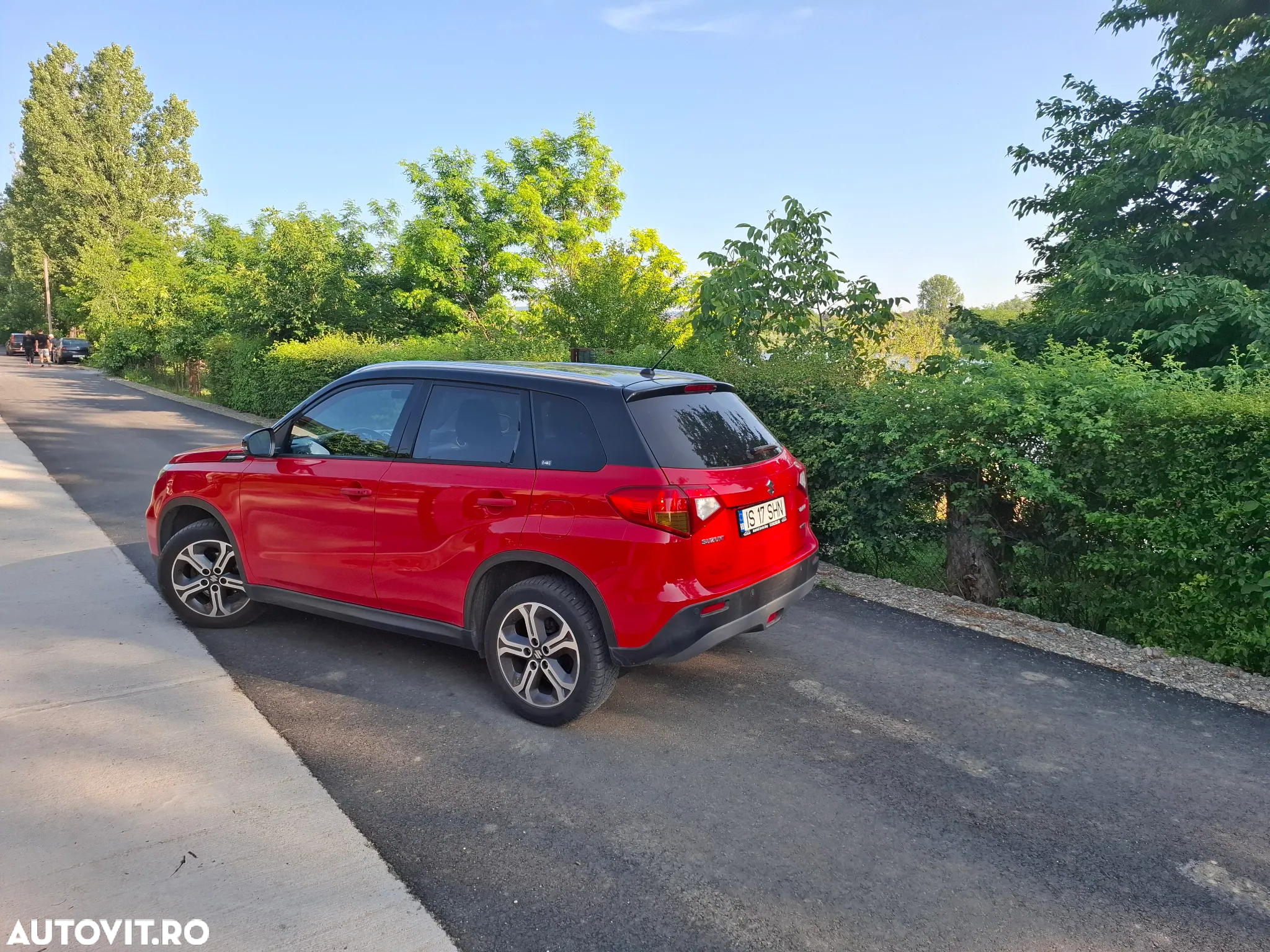 Suzuki Vitara 1.6 4X4 Luxus - 25