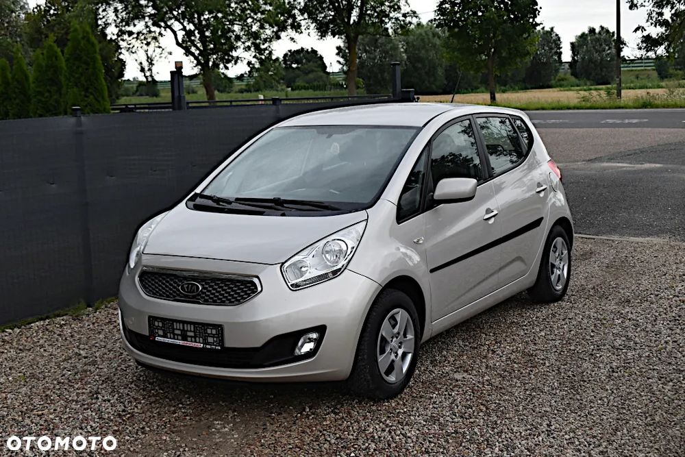 Kia Venga 1.4 CVVT Vision - 9