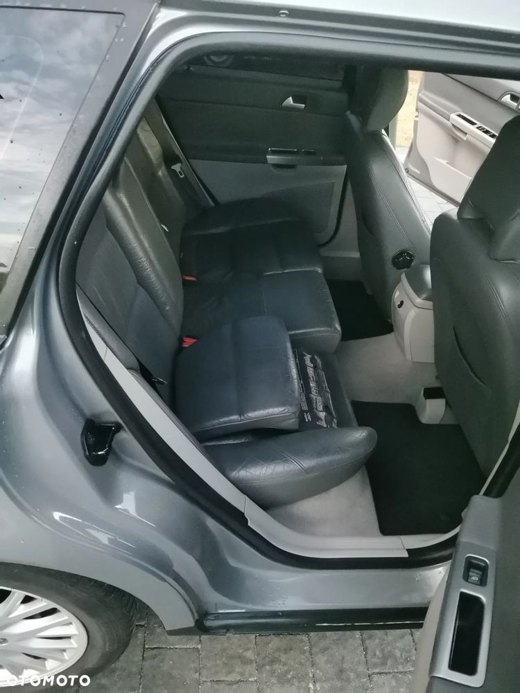 Volvo V50 2.4 Summum - 14